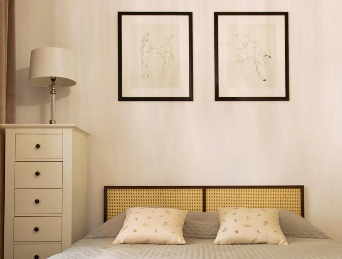 Komfortowy Apartament W Scislym Centrum Warszawy Comfortable Apartment In The Very Center Of Warsaw