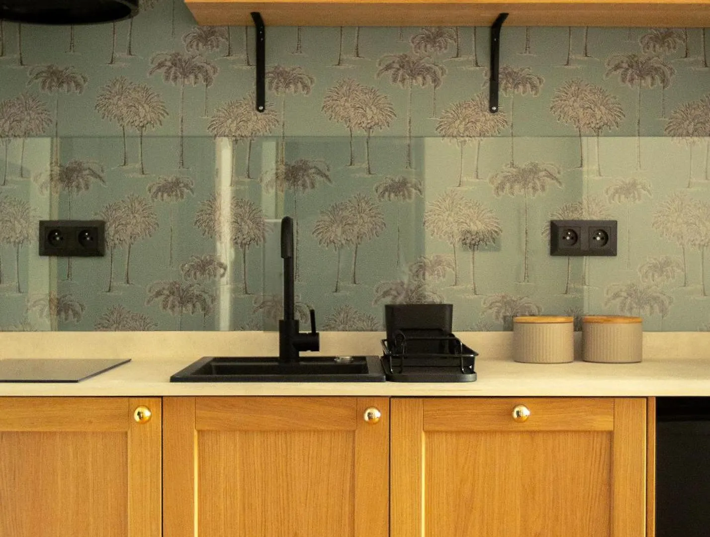 Komfortowy Apartament W Scislym Centrum Warszawy Comfortable Apartment In The Very Center Of Warsaw 0*,